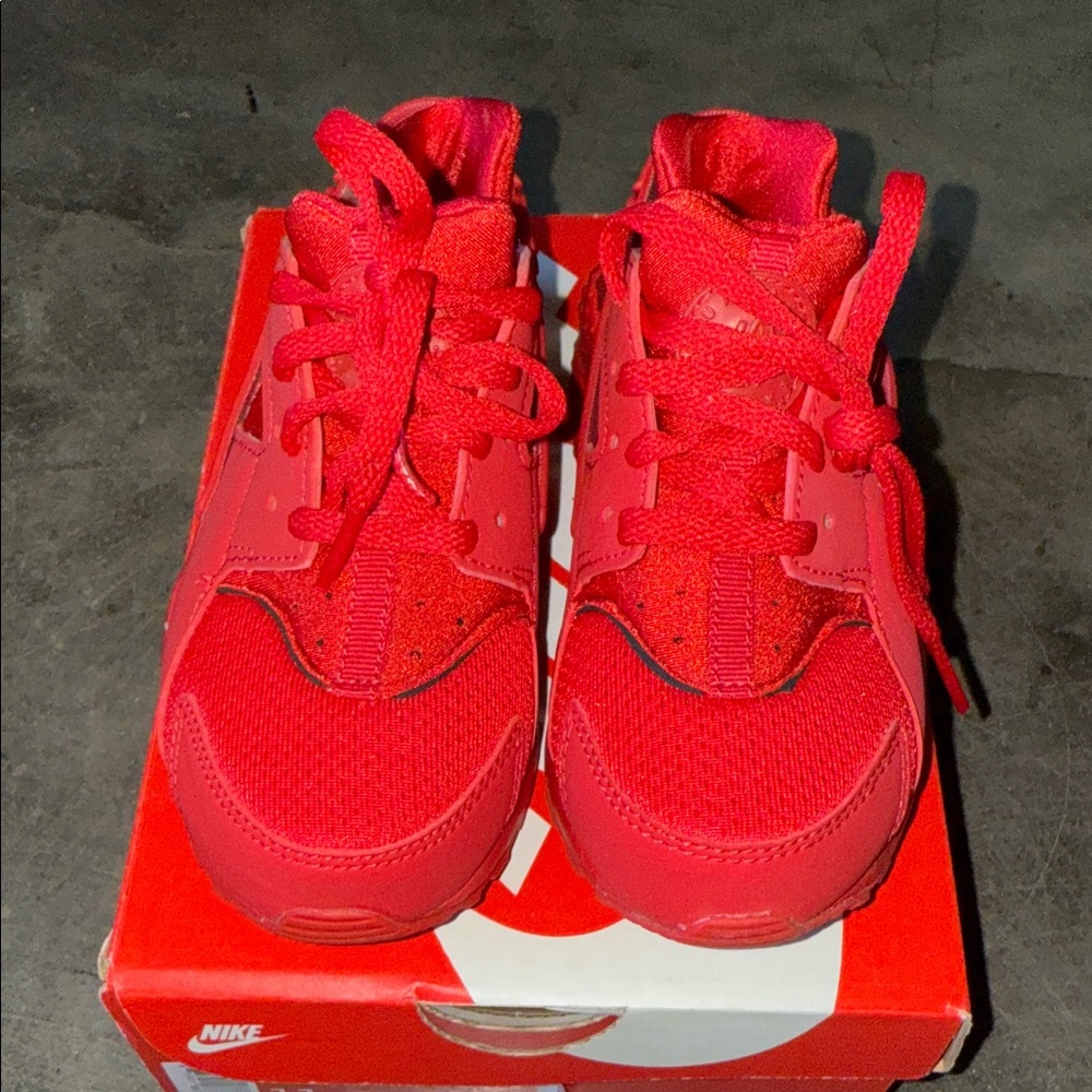 Nike Red Huarache Run